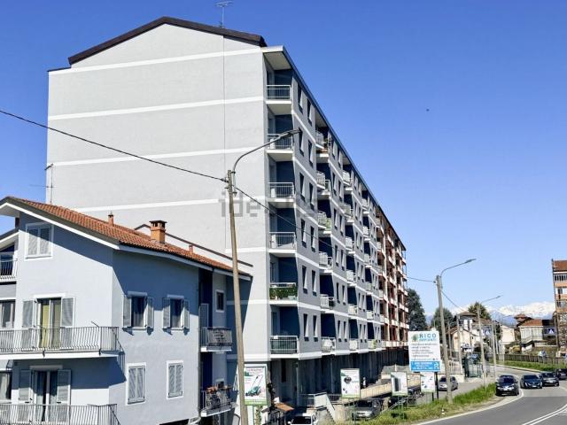 Appartamento in vendita di 92 m² in Strada Provinciale 11 Padana Superiore, 814