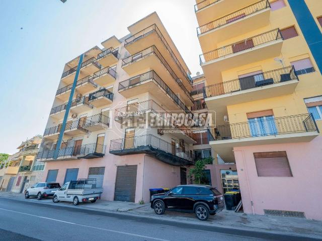 Appartamento in vendita di 92 m² in Strada Statale 113 Dir