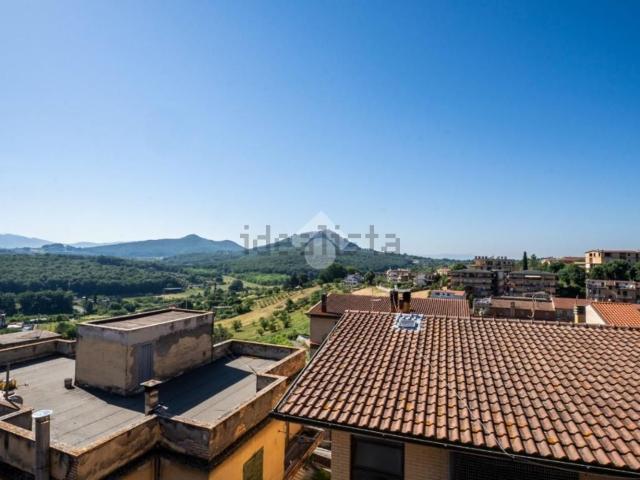 Appartamento in vendita di 92 m² in Via val D&apos ossola