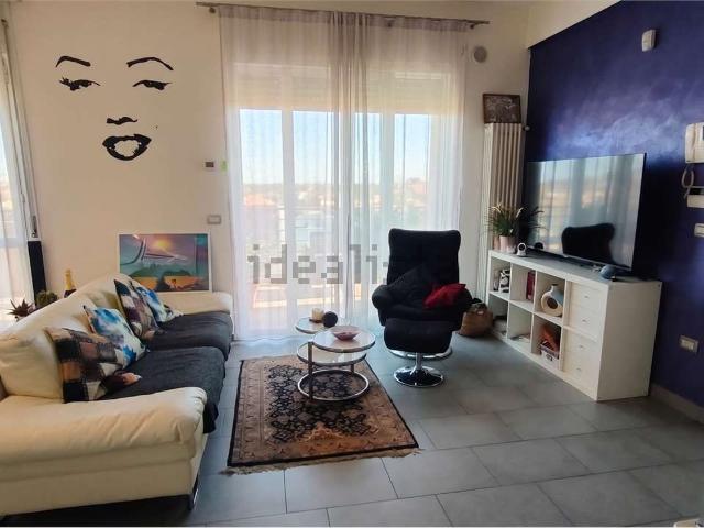 Appartamento in vendita di 92 m² in Via Vecchia Emilia