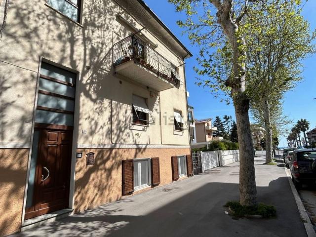 Appartamento in vendita di 92 m² in Via A. de Gasperi, 10