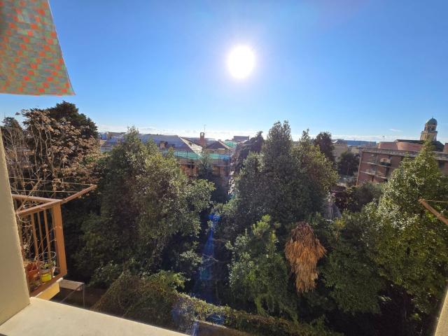 Appartamento in vendita di 92 m² in Via Alfredo Sandulli, 12