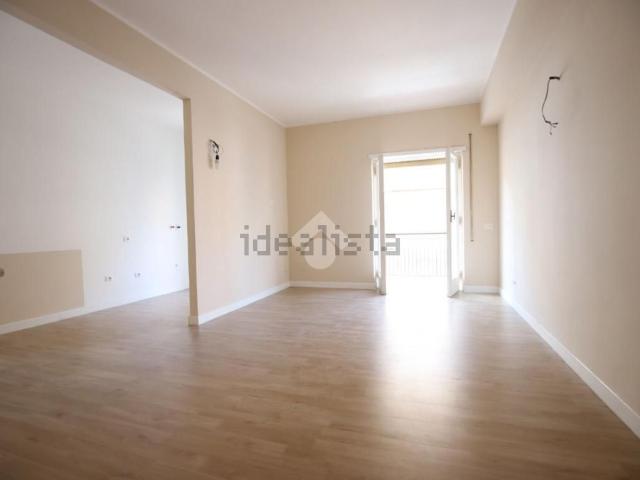 Appartamento in vendita di 92 m² in Via Ammiraglio Marzolo, 42