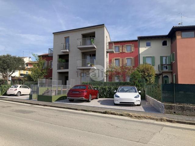 Appartamento in vendita di 92 m² in Via Bernini Buri, 15