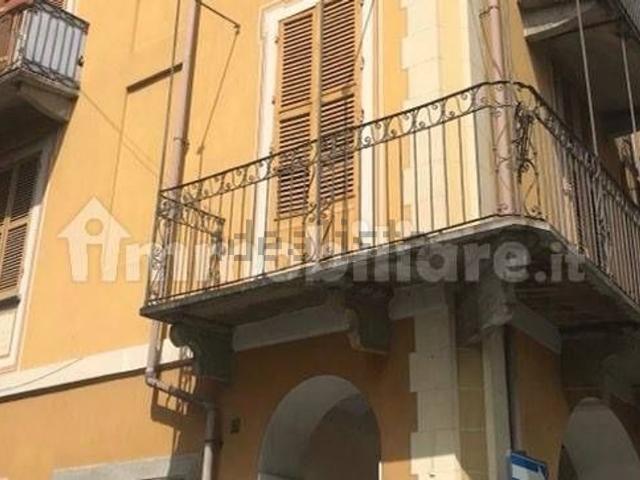 Appartamento in vendita di 92 m² in Via Billiani