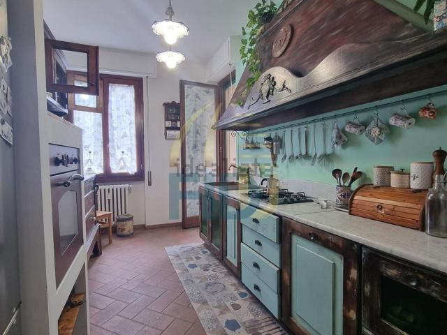 Appartamento in vendita di 92 m² in Via Bisenzio