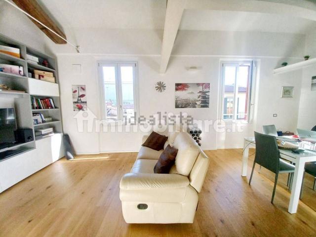 Appartamento in vendita di 92 m² in Via Brunetto Latini