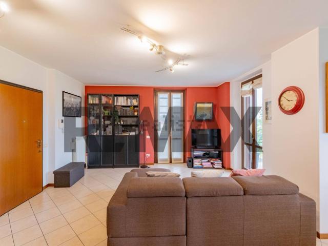 Appartamento in vendita di 92 m² in Via C. Calvi, 61