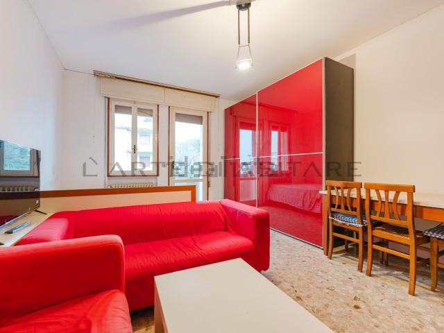 Appartamento in vendita di 92 m² in Via Carbonera