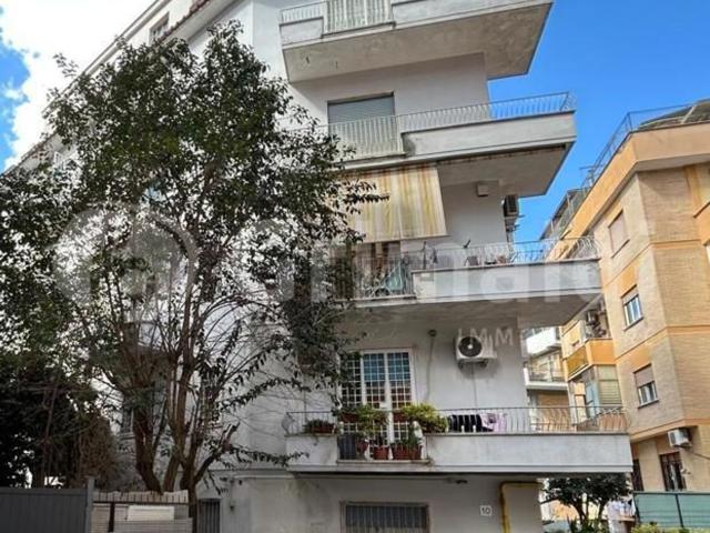 Appartamento in vendita di 92 m² in Via Cardinale Massimi