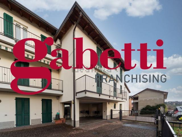 Appartamento in vendita di 92 m² in Via Confalonieri, 16