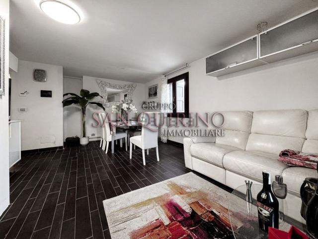 Appartamento in vendita di 92 m² in Via Claudia