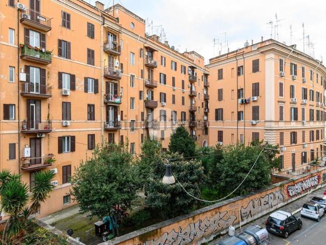 Appartamento in vendita di 92 m² in Via degli Apuli
