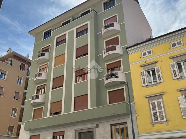 Appartamento in vendita di 92 m² in Via del Coroneo, 41