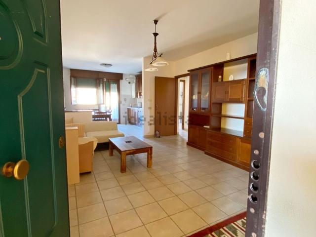Appartamento in vendita di 92 m² in Via Estense, 2