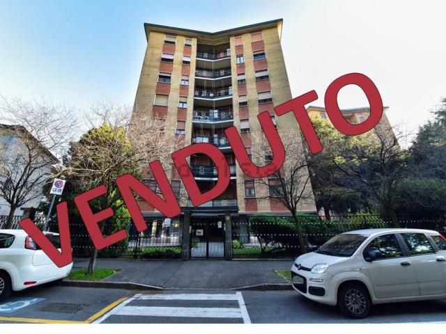 Appartamento in vendita di 92 m² in Via Francesco Cherubini, 9