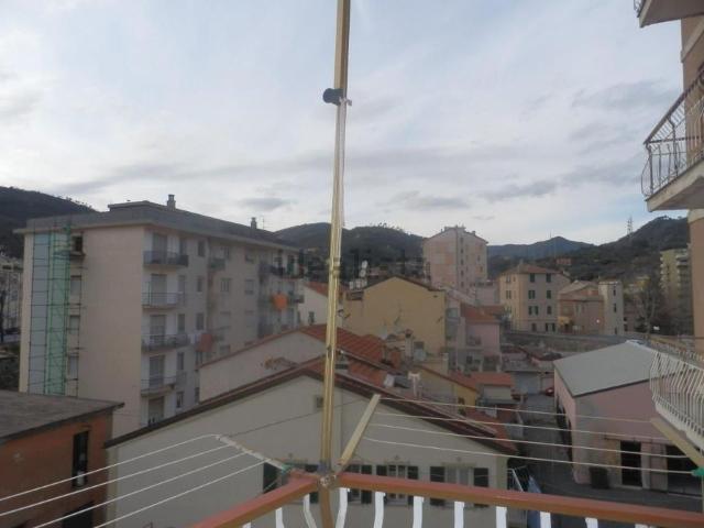 Appartamento in vendita di 92 m² in Via Francesco Crispi