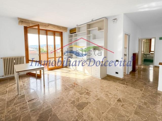 Appartamento in vendita di 92 m² in Via Giovanni Costetti, 11