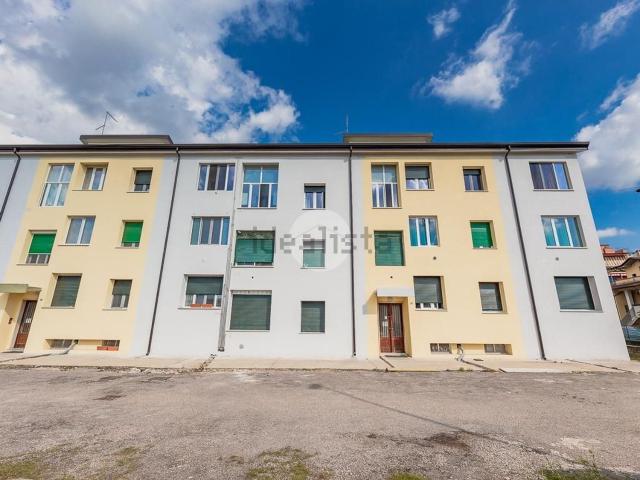Appartamento in vendita di 92 m² in Via Grezzano, 41