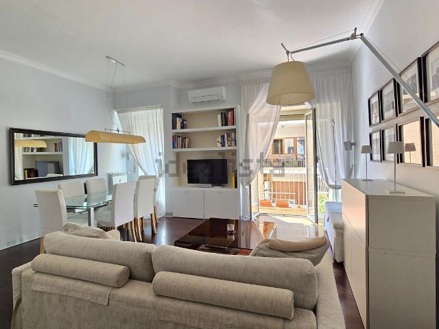 Appartamento in vendita di 92 m² in Via Gregorio VII, 90