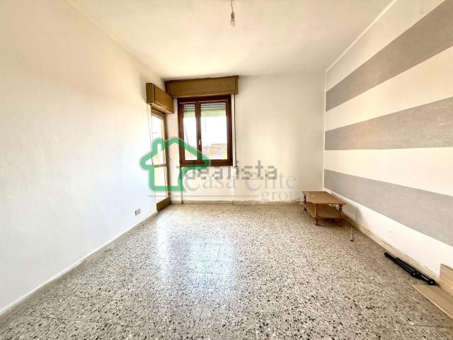 Appartamento in vendita di 92 m² in Via Indipendenza