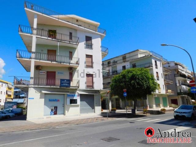 Appartamento in vendita di 92 m² in Via Lauro, 51