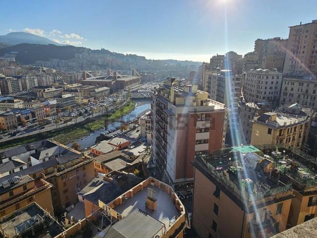 Appartamento in vendita di 92 m² in Via Leonardo Montaldo