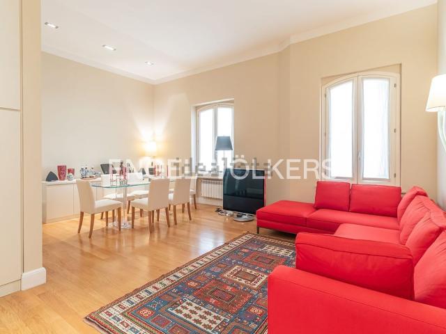 Appartamento in vendita di 92 m² in Via Leopardi