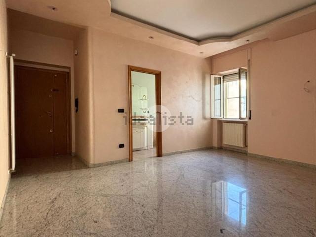 Appartamento in vendita di 92 m² in Via Michele Piccoli, 7