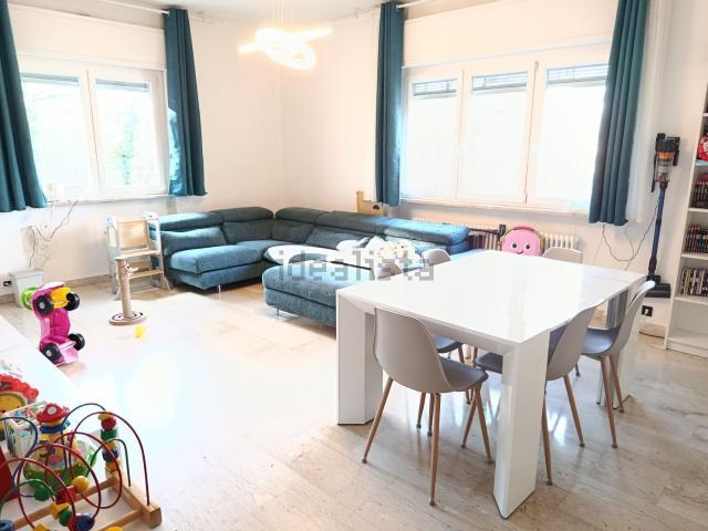 Appartamento in vendita di 92 m² in Via Milano