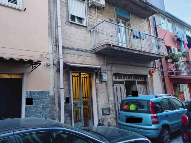 Appartamento in vendita di 92 m² in Via Monte Grappa