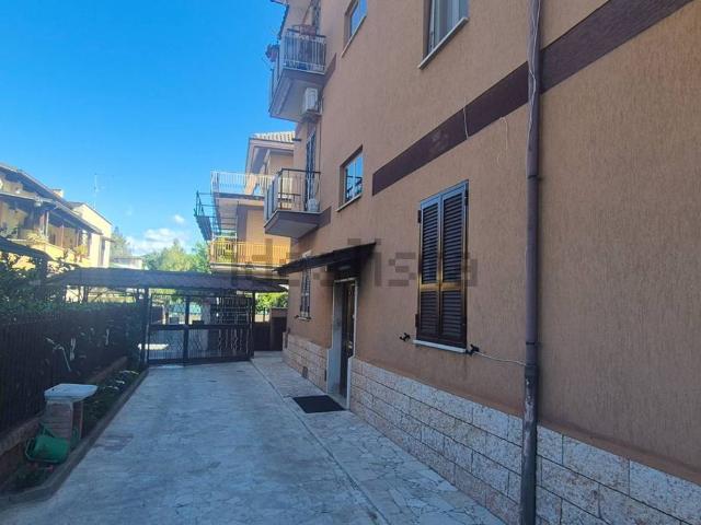 Appartamento in vendita di 92 m² in Via Nicandro, 9