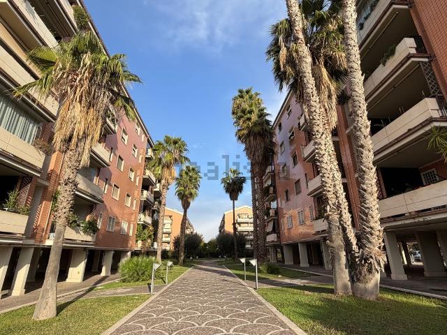 Appartamento in vendita di 92 m² in Via Padre Perilli, 54