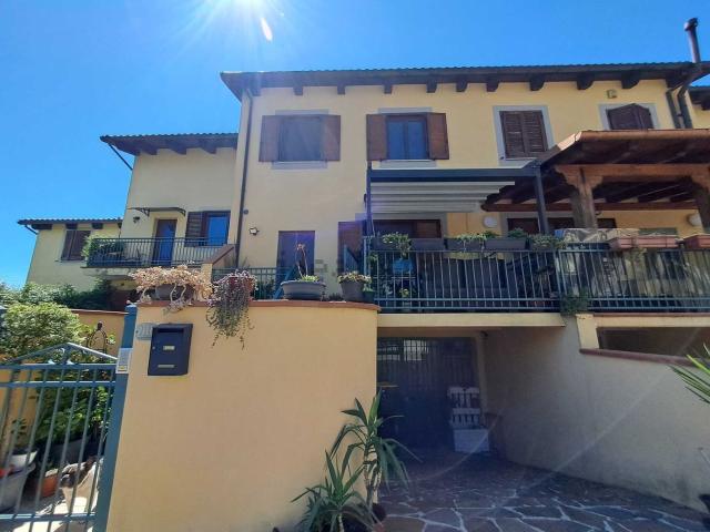 Appartamento in vendita di 92 m² in Via Rimembranze