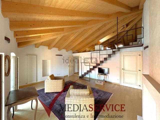 Appartamento in vendita di 92 m² in Via Roma, 38