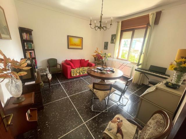 Appartamento in vendita di 92 m² in Via Romana di Murcarolo, 20