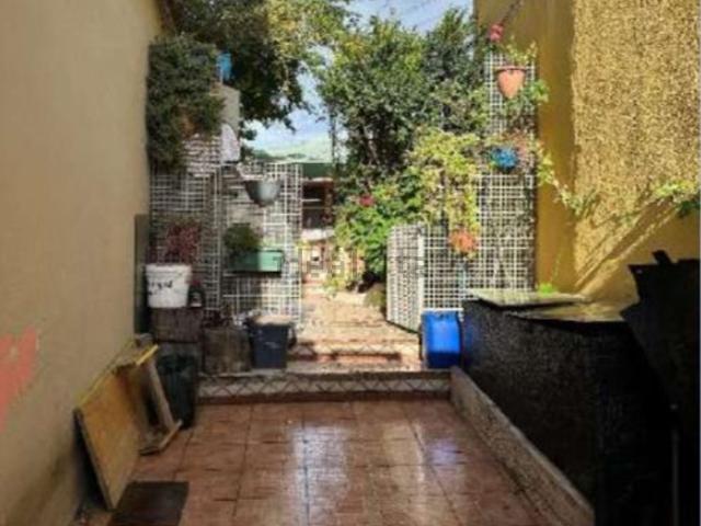 Appartamento in vendita di 92 m² in Via Santa Barbara, 16