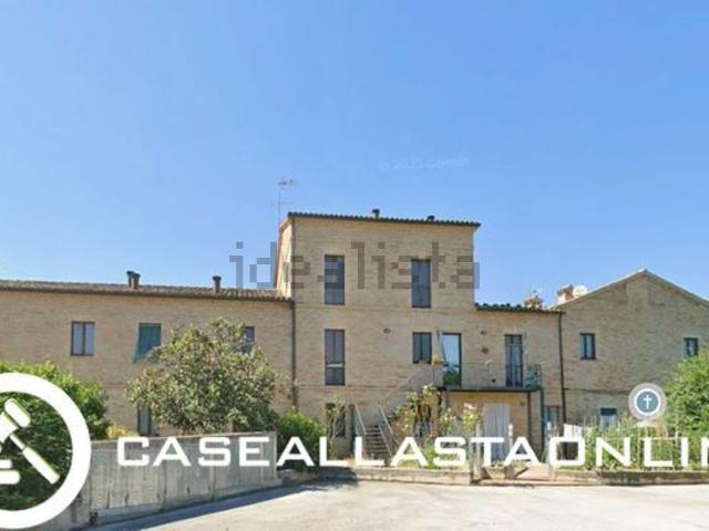 Appartamento in vendita di 92 m² in Via Santo Apollinare
