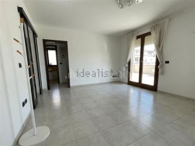Appartamento in vendita di 92 m² in Via San Leucio