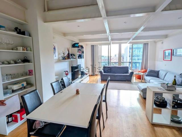 Appartamento in vendita di 92 m² in Viale Ortles, 54