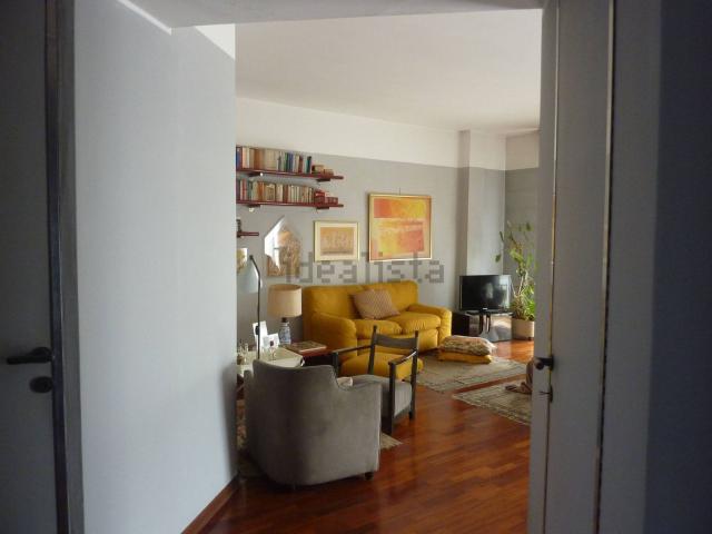 Appartamento in vendita di 92 m² in Viale Camillo Pasquali