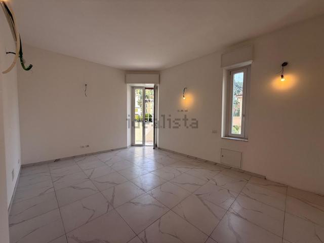 Appartamento in vendita di 93 m² in Viale Daniel Hanbury