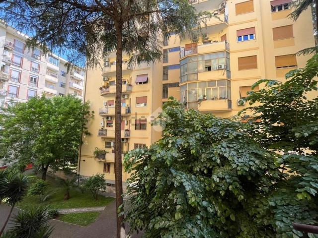 Appartamento in vendita di 92 m² in Viale Pico della Mirandola