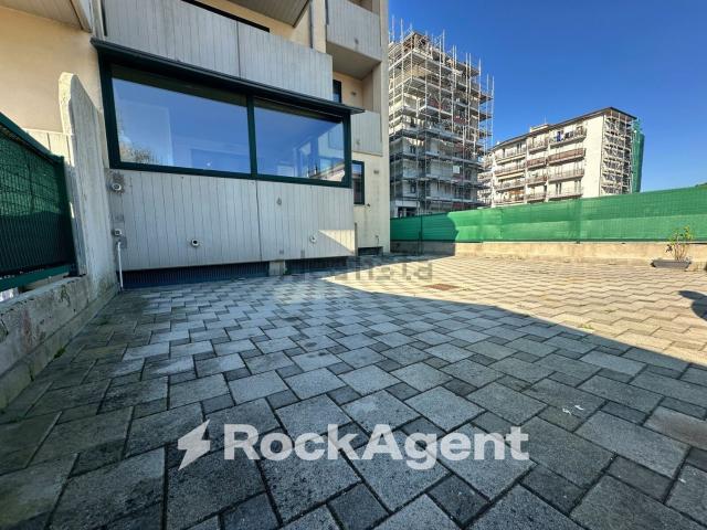 Appartamento in vendita di 92 m² in Viale Vittor Pisani