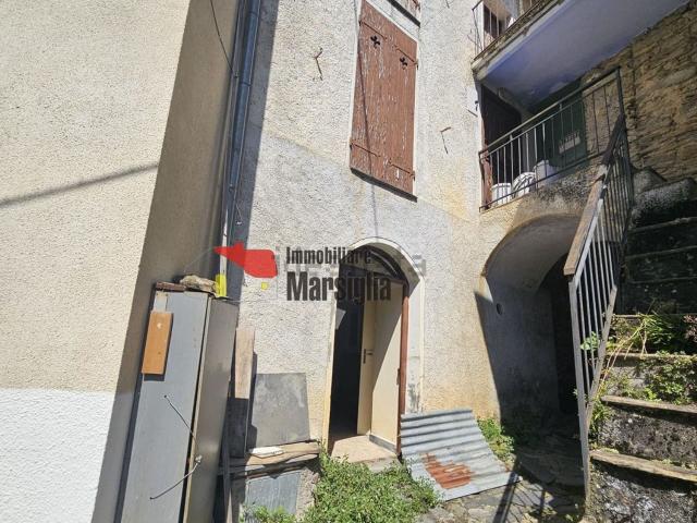 Appartamento in vendita di 97 m² in Frazione Carmeli