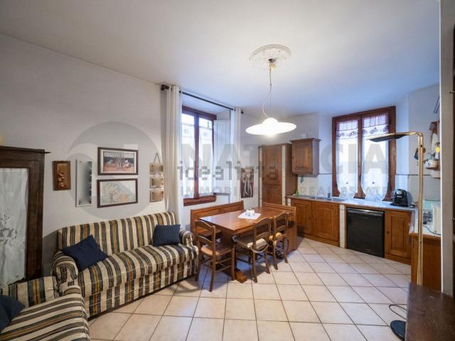 Appartamento in vendita di 97 m² in Piazza Cairoli