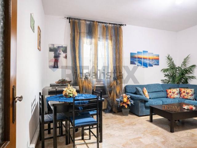 Appartamento in vendita di 97 m² in Piazza Don P.Mazzolari, 11
