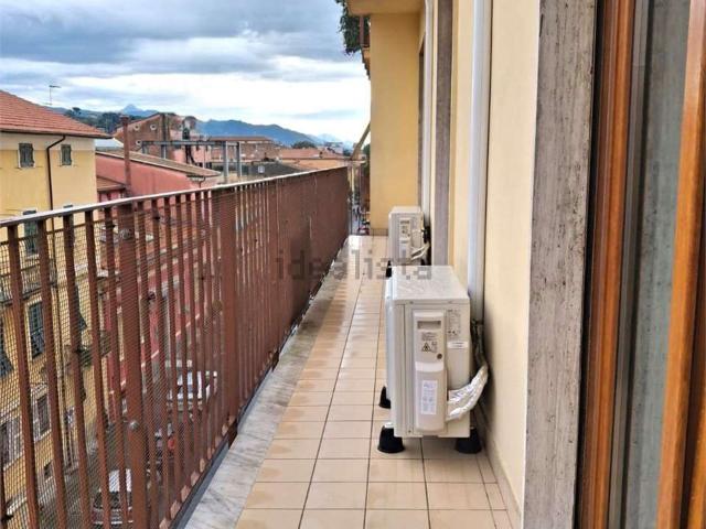 Appartamento in vendita di 97 m² in Piazza Luni