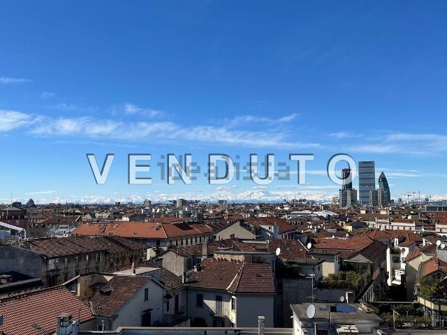 Appartamento in vendita di 97 m² in Piazzale Luigi Cadorna