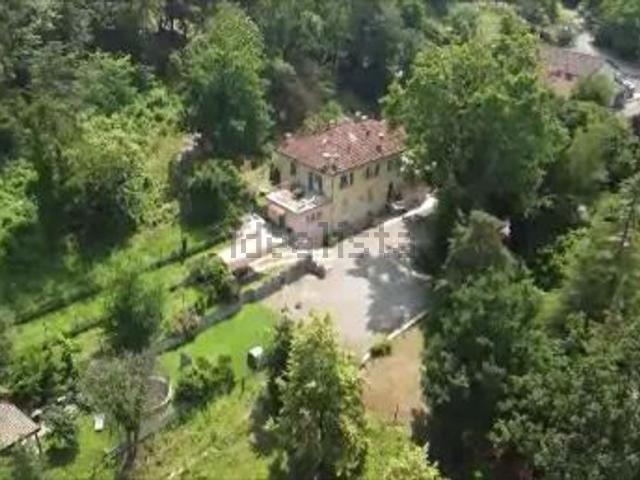 Appartamento in vendita di 97 m² in Strada Tassarolo, 22